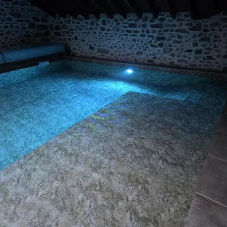Au Calme Avec Piscine Couverte, Wi-fi Et Animaux Acceptes - Fr-1-489-619 カントリーハウス Sainte-Thérence
