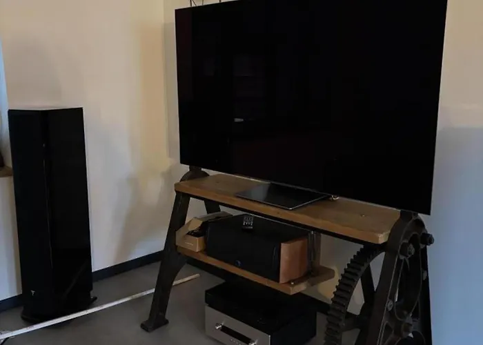 Au Calme Avec Piscine Couverte, Wi-fi Et Animaux Acceptés - Fr-1-489-619