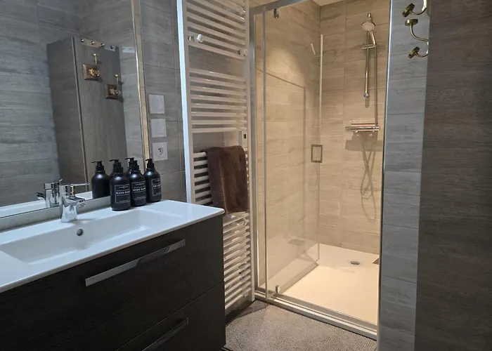 Au Calme Avec Piscine Couverte, Wi-fi Et Animaux Acceptés - Fr-1-489-619