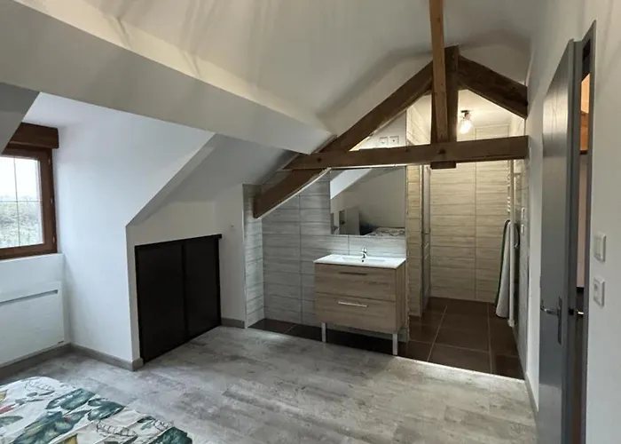 Au Calme Avec Piscine Couverte, Wi-fi Et Animaux Acceptés - Fr-1-489-619